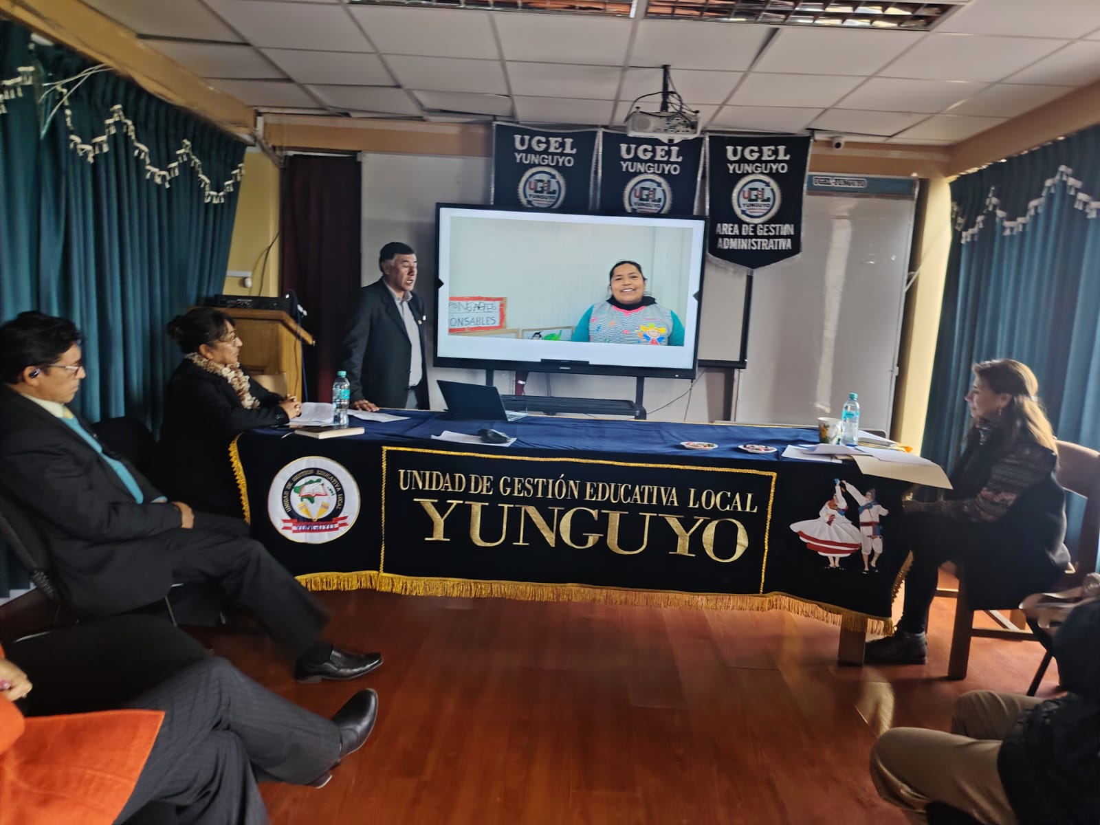 VISITA DE ESPECIALISTA DE LA DIFOCA FORTALECE ACCIONES DE TRABAJO EMPRENDIDO.