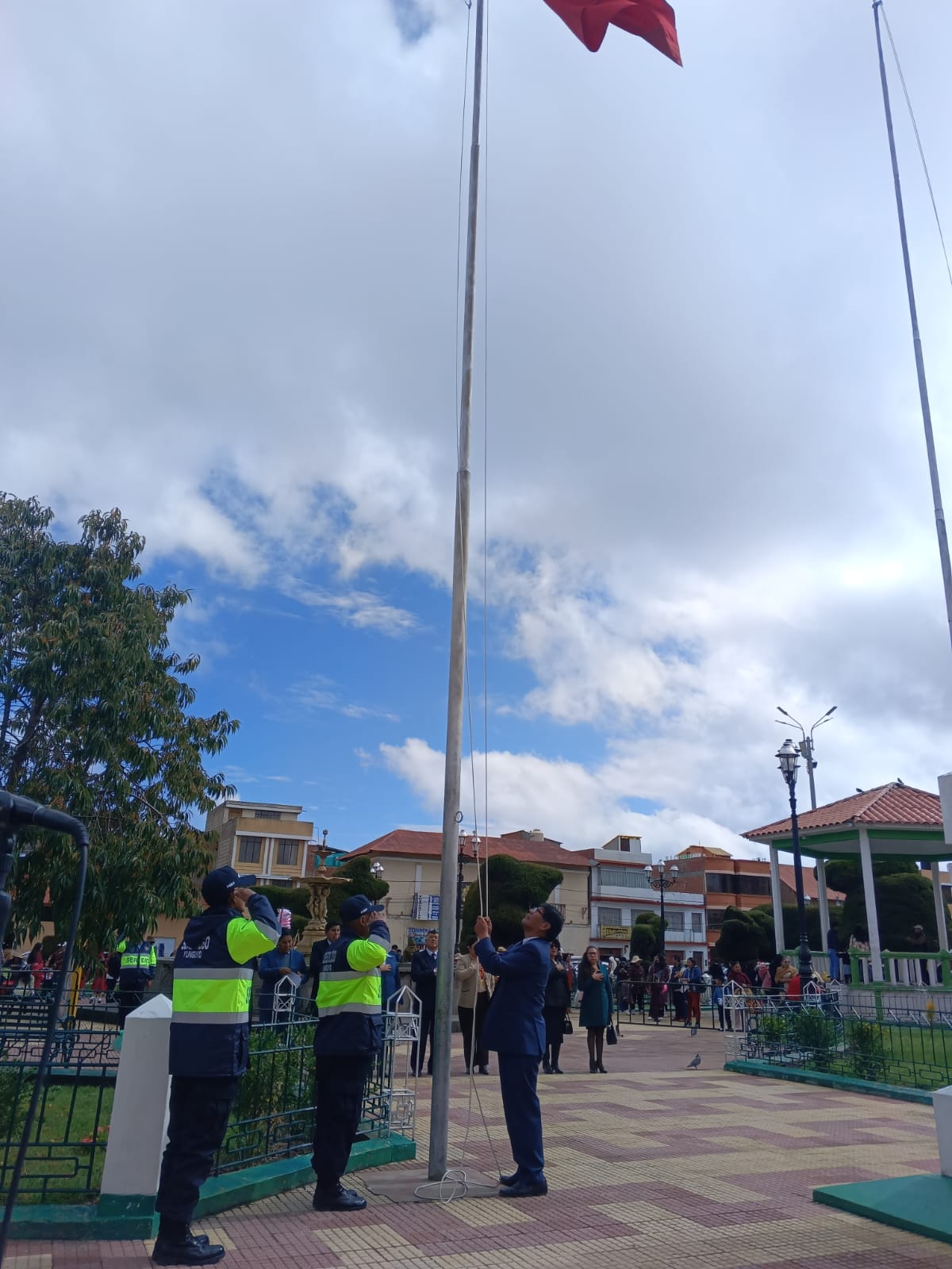 UGEL YUNGUYO CONMEMORA EL 95 ANIVERSARIO DE LA EDUCACIÓN INICIAL CON CEREMONIA CÍVICA.